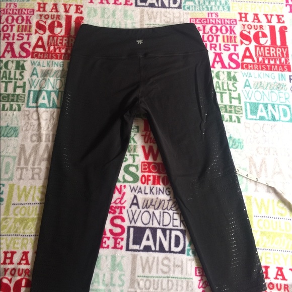 Athleta cropped leggings - Picture 7 of 8